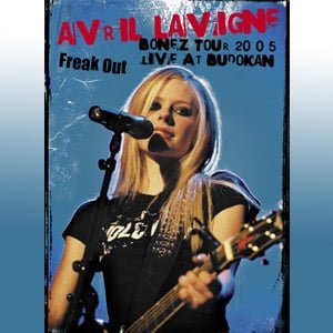 اجرای زنده Avril Lavigne - Freak Out
