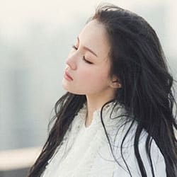 Lee Hi