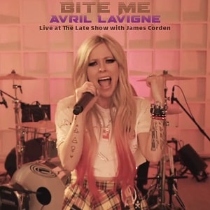 اجرای زنده Avril Lavigne - Bite Me Live at The Late Late Show with James Corden با زیرنویس