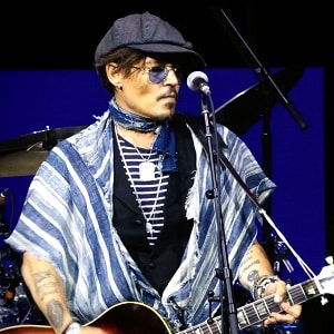 اجرای زنده Jeff Beck and Johnny Depp - This is a Song for Miss Hedy Lamarr