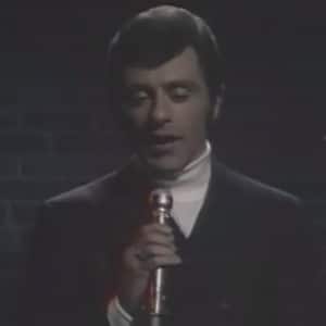 اجرای زنده Frankie Valli - Cant Take My Eyes Off You (Live 1967) با زیرنویس