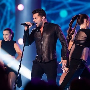 اجرای زنده Ricky Martin - Come With Me - live The Voice Australia Season 2013 با زیرنویس