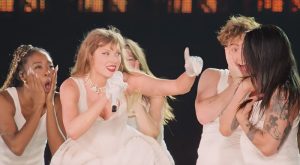 کنسرت The Eras Tour The Final Show 2025 تیلور سوییفت با زیرنویس فارسی و انگلیسی