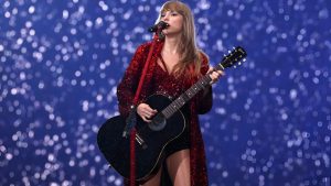 دانلود زیرنویس تور 2025 تیلور سوئیفت  Taylor Swift  - The Eras Tour The Final Show 2025