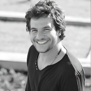 Amir-singer