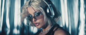 متن و ترجمه آهنگ New Religion از Bebe Rexha & Faithless
